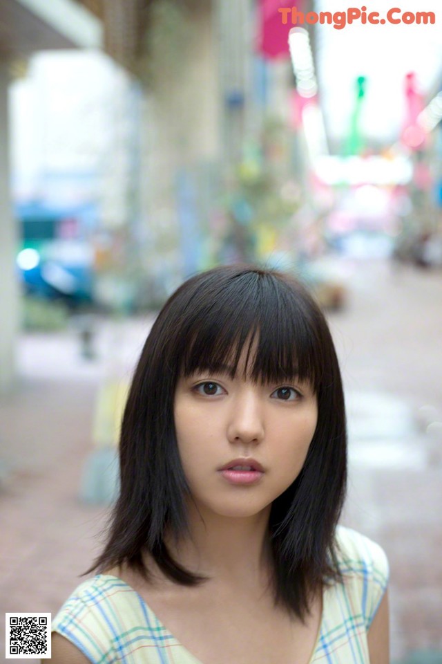 Erina Mano - Piedi Boobs Photo No.7088ba